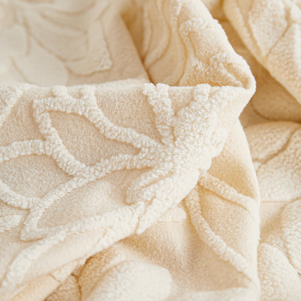 [Llevá 2 Pagá 1] Funda para Sofá Floral en Poliéster y Elastano (¡Renová tu hogar con encanto y confort!) + 2 Fundas para Almohadones